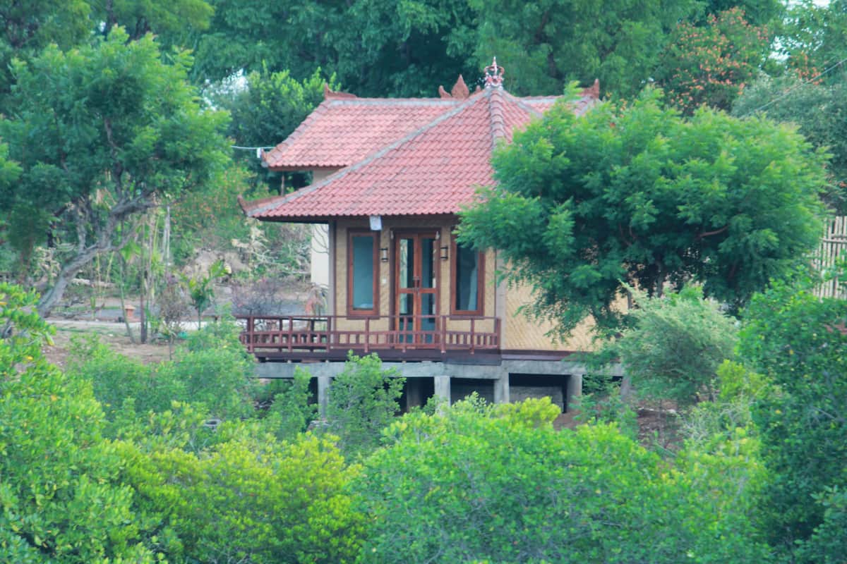 Bungalow, Sea View | Premium bedding, desk, rollaway beds, free WiFi