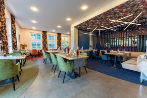 Daily self-serve breakfast for a fee - b_smart hotel Widnau (Widnau)