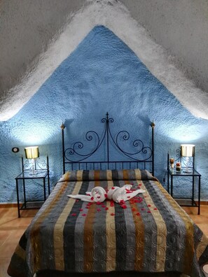 Double or Twin Room | Living room - Hotel Cuevas Abuelo Ventura (Guadix)
