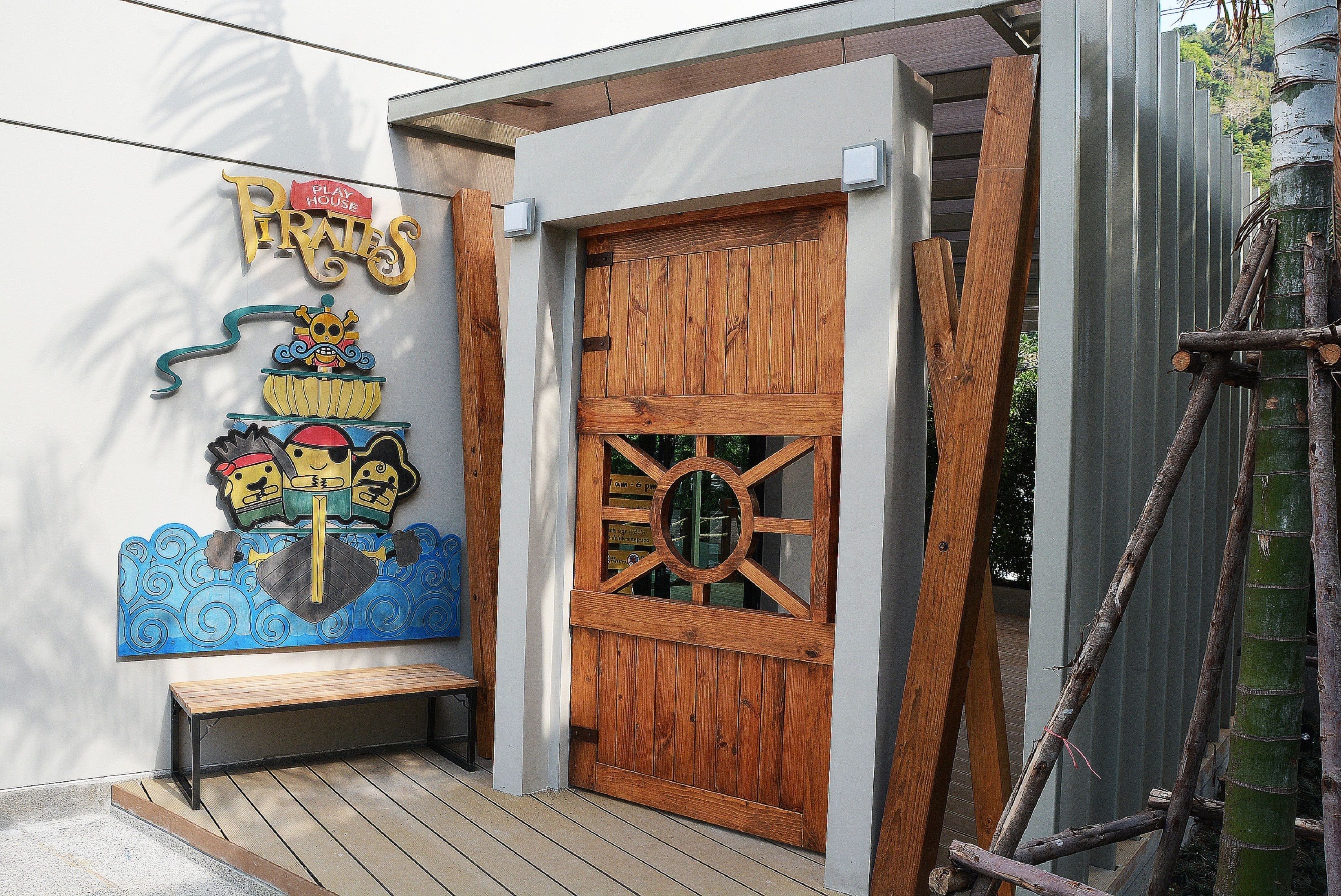 children’s play area – indoor