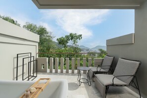 Grand Deluxe Jacuzzi | 客房景觀