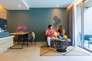 One Bedroom Suite Pool Access | Balcony view - AtEase Phuket Patong (Patong)