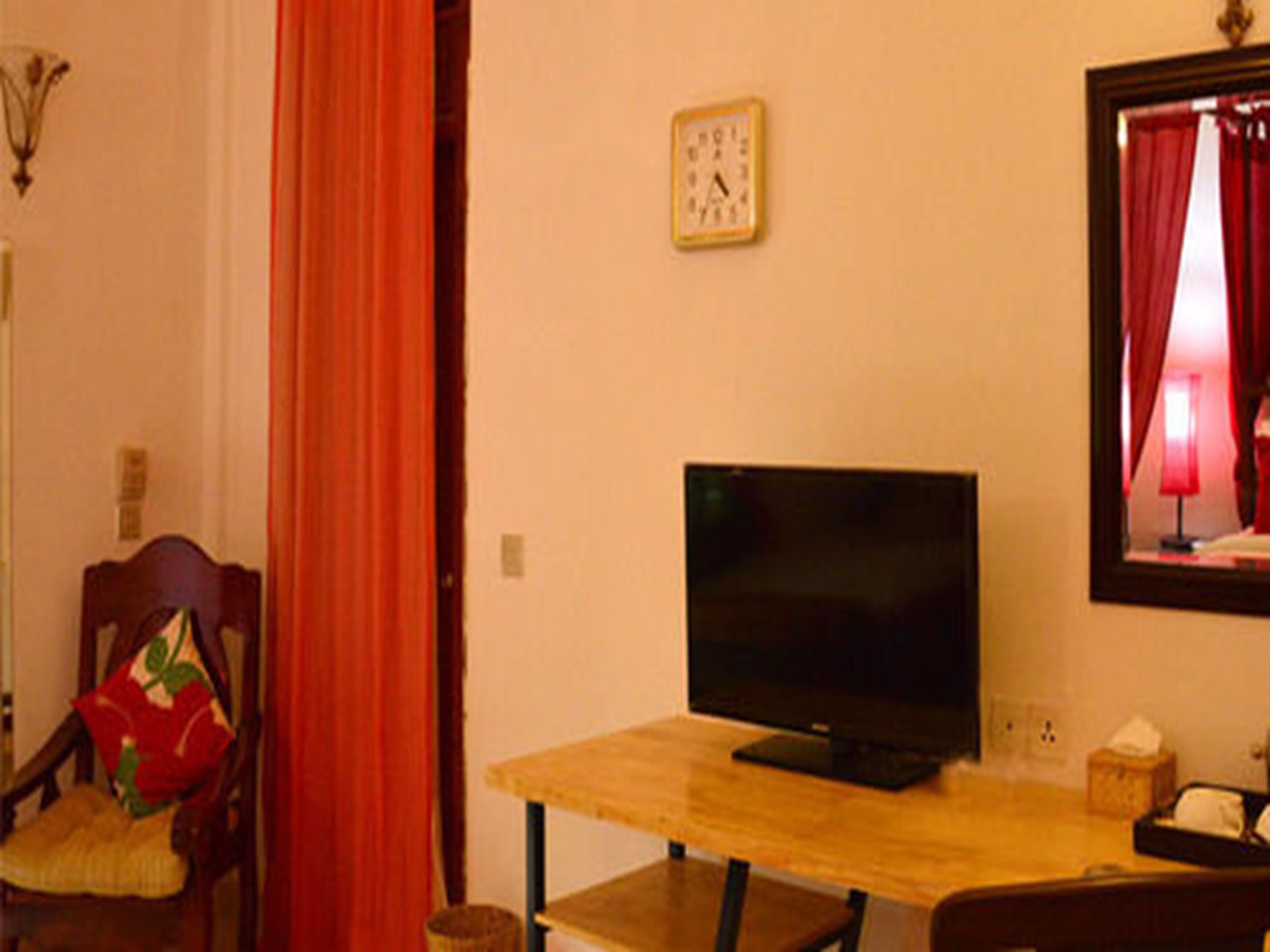 minibar, in-room safe, desk, iron/ironing board