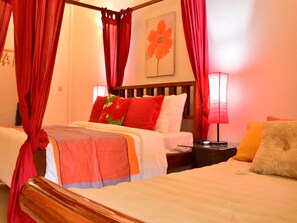 Minibar, in-room safe, desk, iron/ironing board - Tropical Hill Kep (Kep)