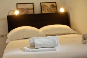 Flat-screen TV - Guverna New City Accommodation (Zadar)