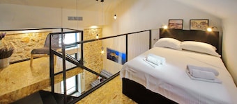 Guverna New City Accommodation