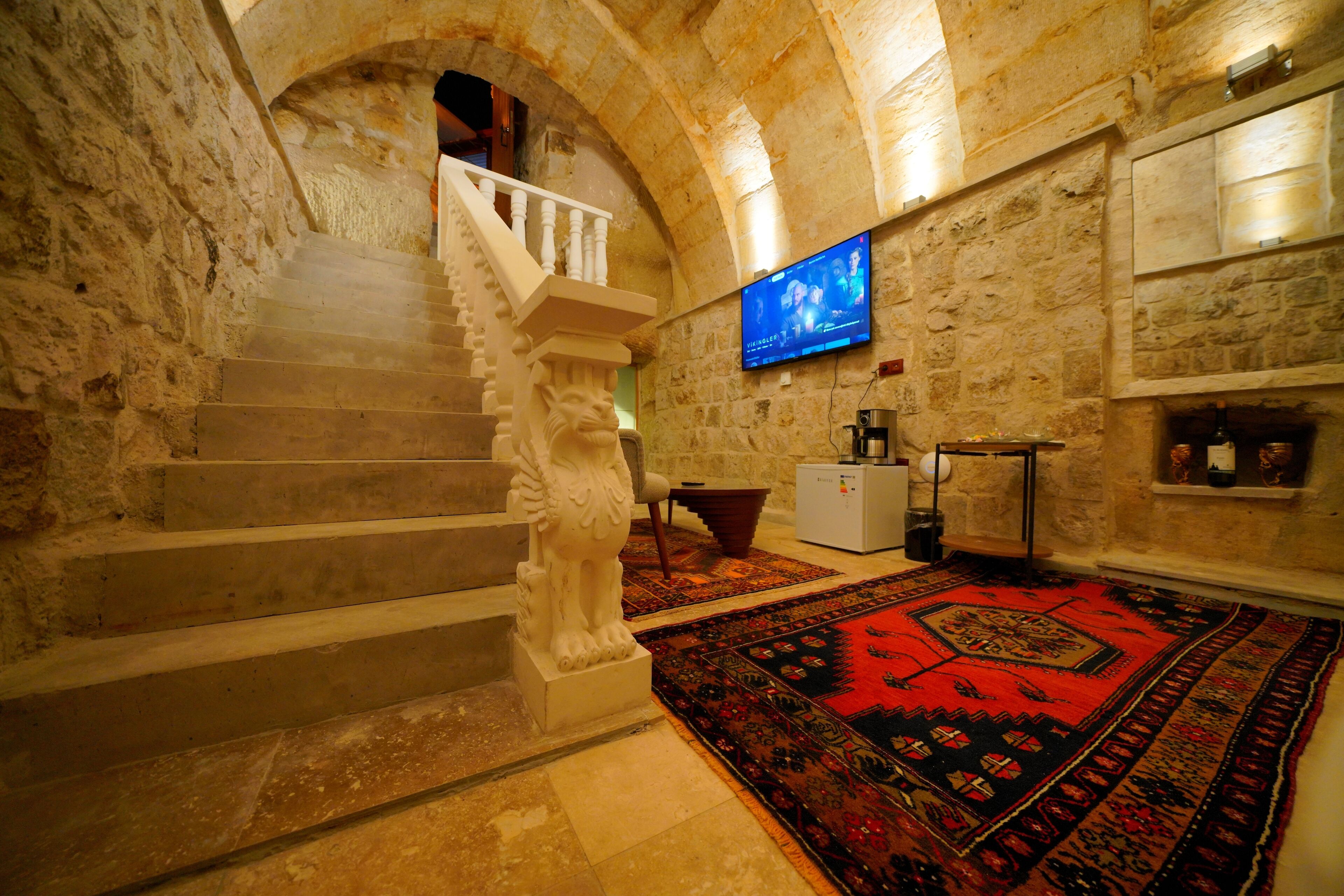 Photo - View Cave Hotel