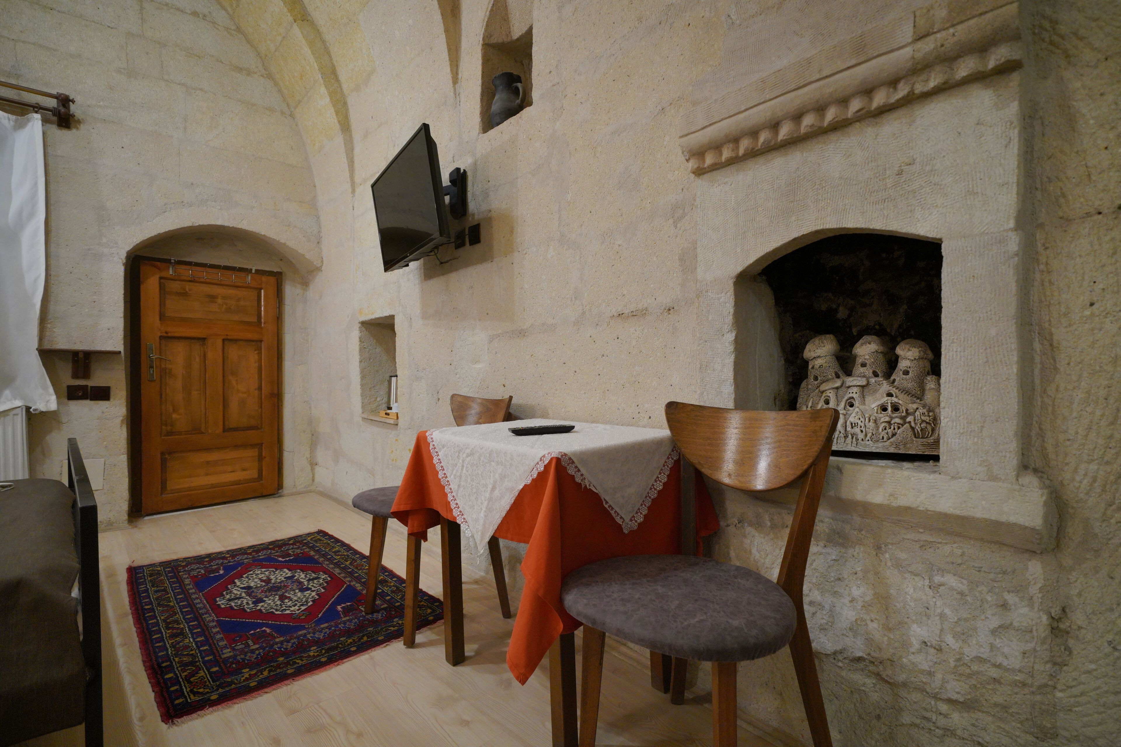 Photo - View Cave Hotel