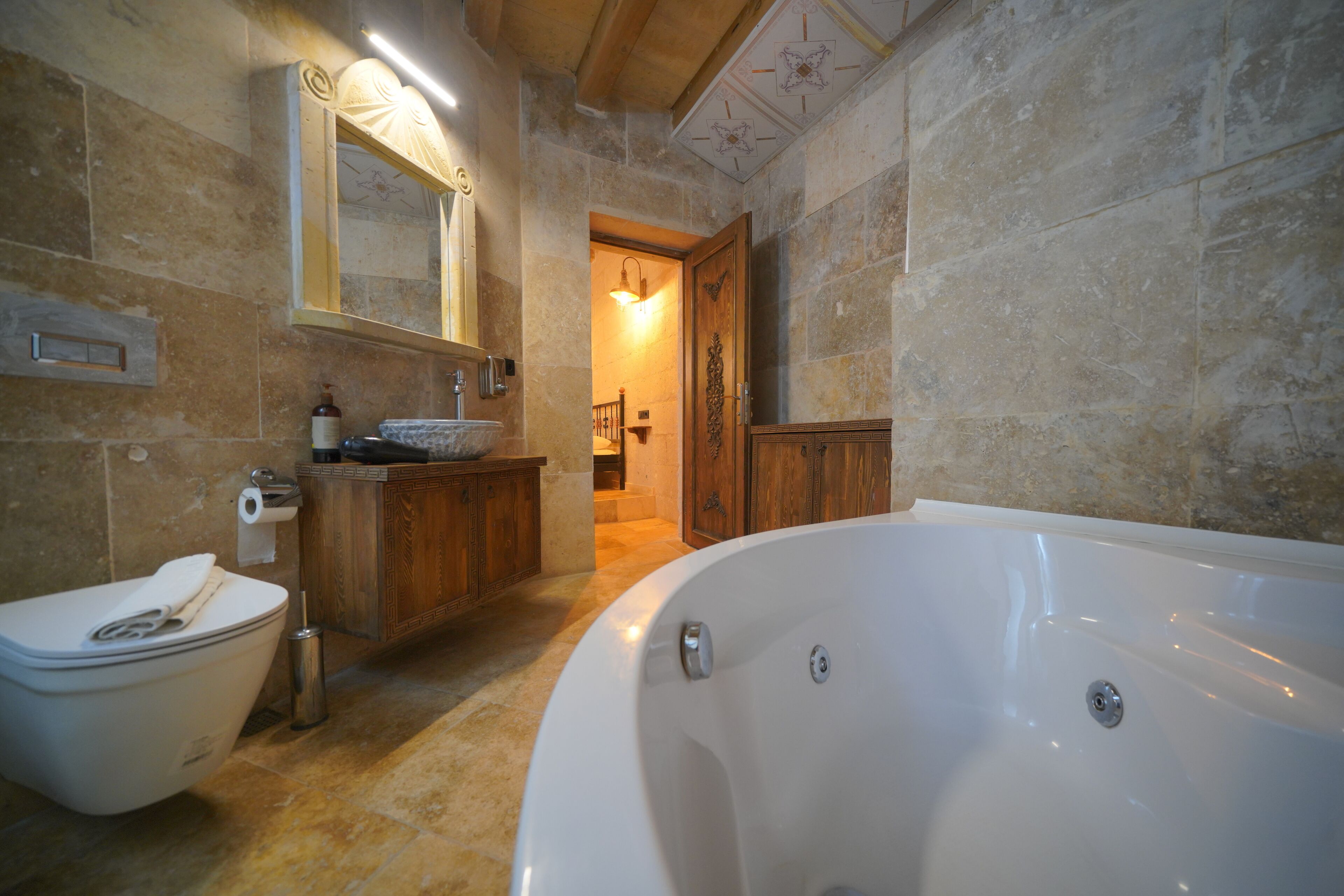 Photo - View Cave Hotel