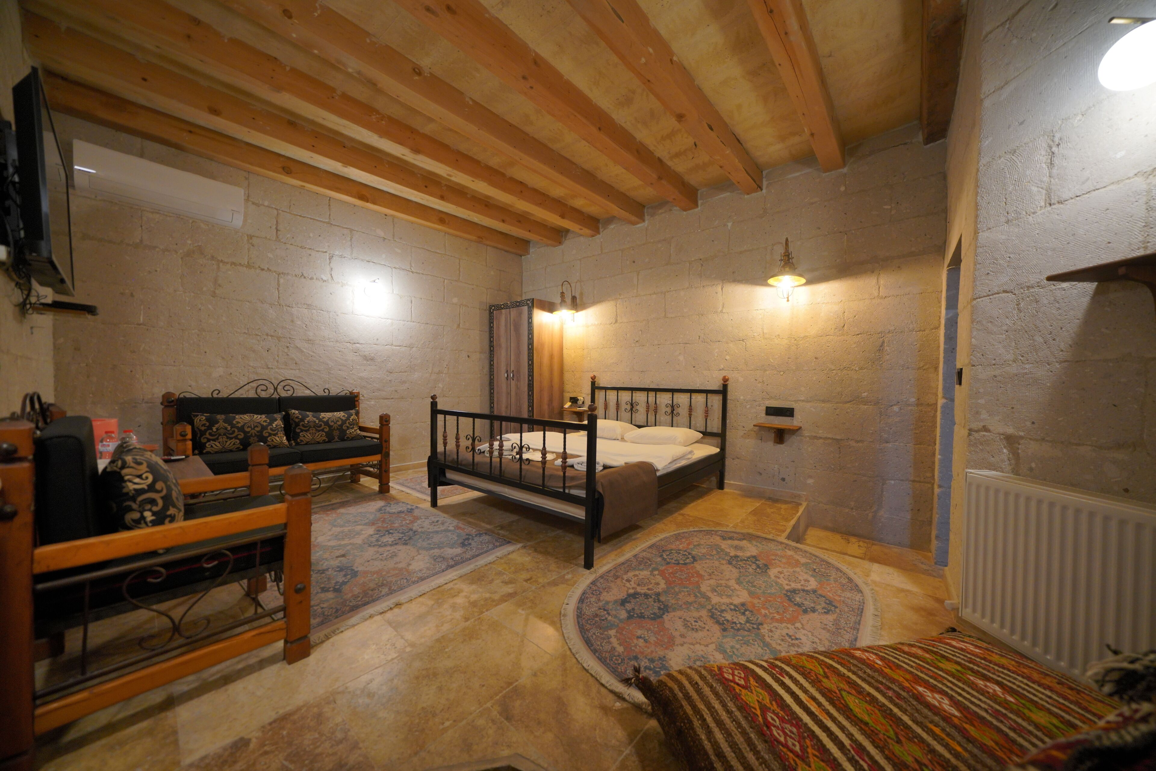 Free toiletries, hair dryer, slippers, bidet