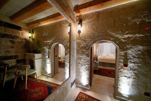 Traditional Room | Premium bedding, in-room safe, individually decorated - View Cave Hotel (Nevsehir)
