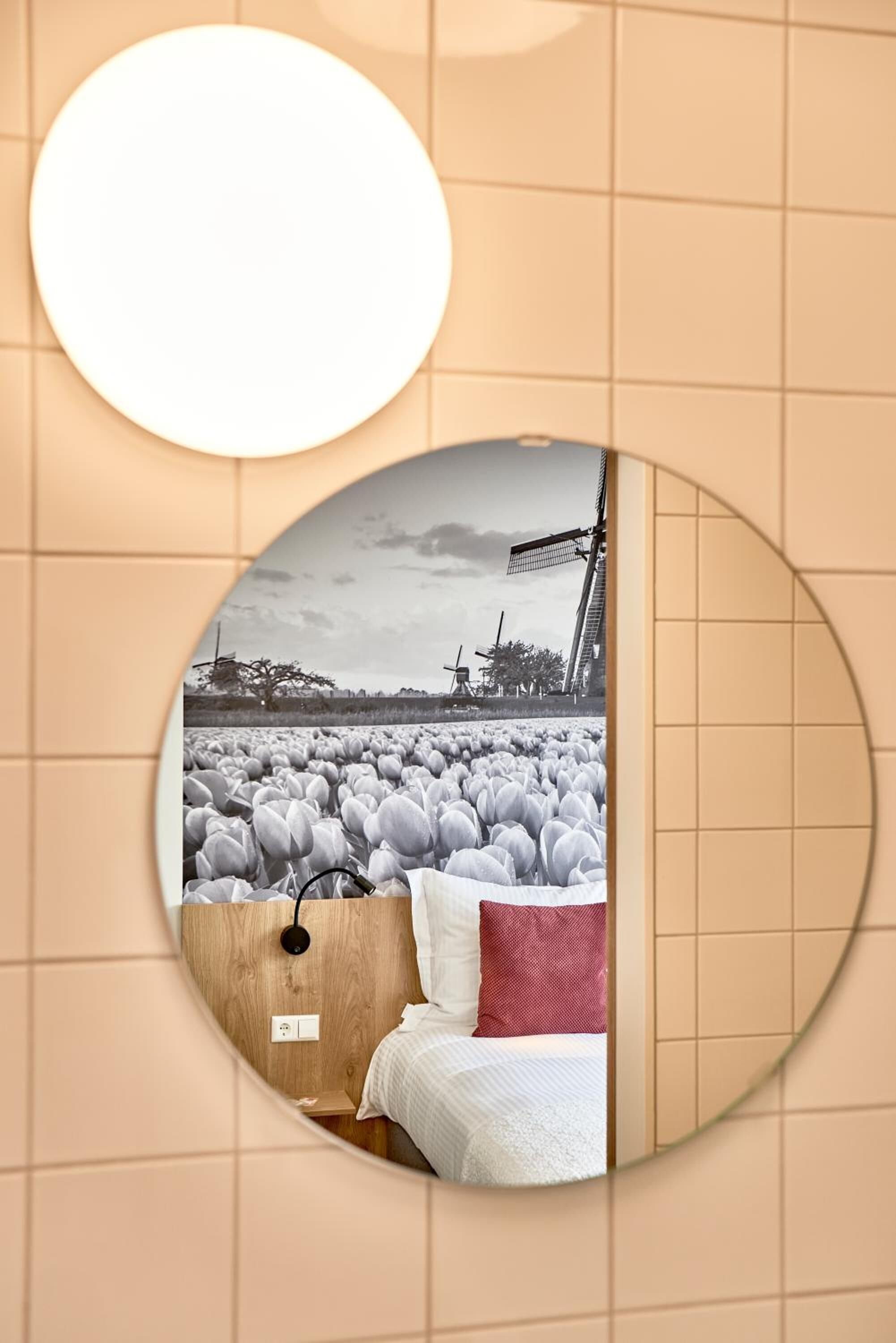 shower, free toiletries, hair dryer, slippers