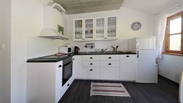 Classic Suite, 2 Bedrooms | Private kitchen | Fridge, microwave, oven, stovetop