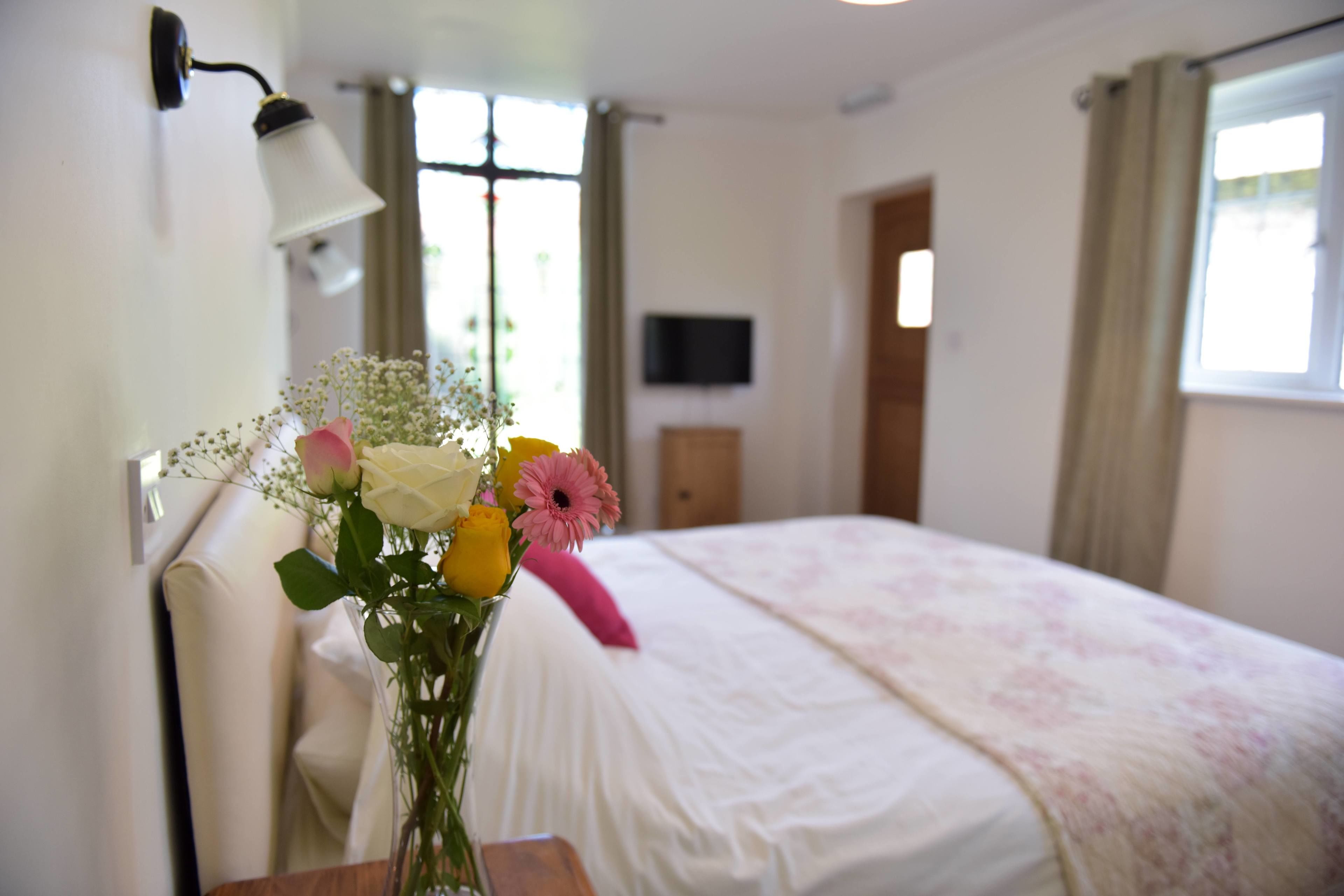 ダブルルーム | 防音設備、WiFi (無料)、ベッドシーツ