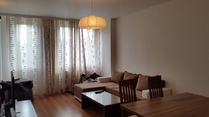 Apartment | Living room