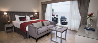 Arc Arenales Studios & Suites