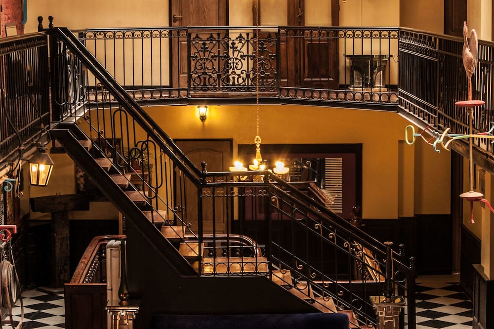 DEL900 Hostel Boutique