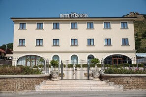 Exterior - Hotel St. Giorgio (Castel San Giorgio)