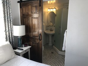 Chambre (The Dolphin) | Salle de bain