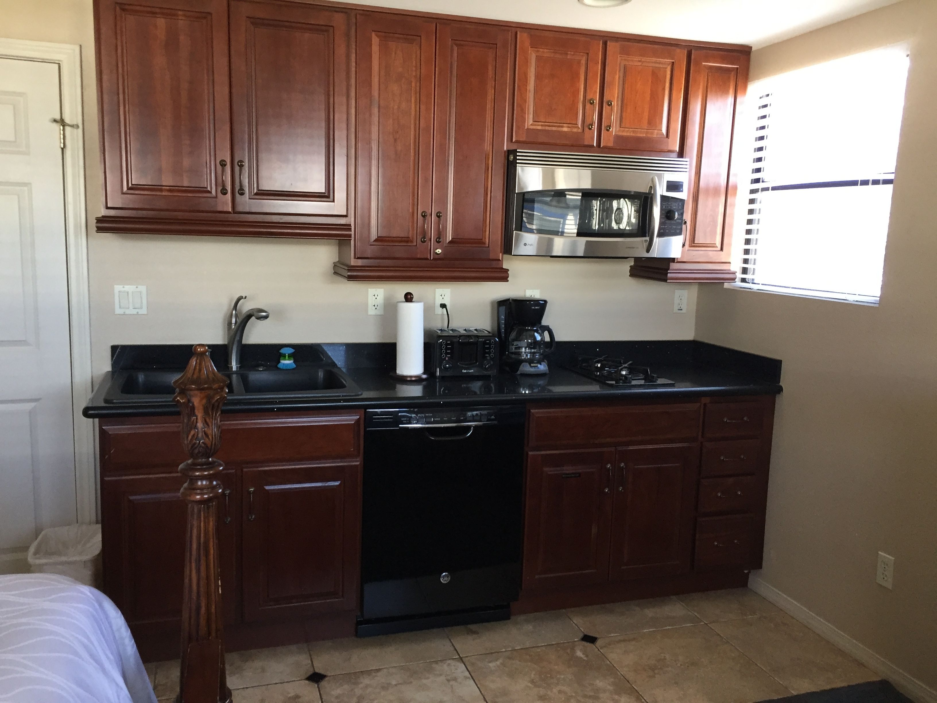 the loft (third floor) | private kitchenette | fridge, microwave, coffee/tea maker