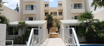 Luciana Hotel & Beach Club
