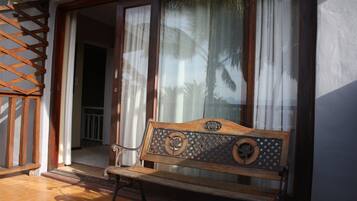 Chambre Standard, 1 grand lit | Balcon