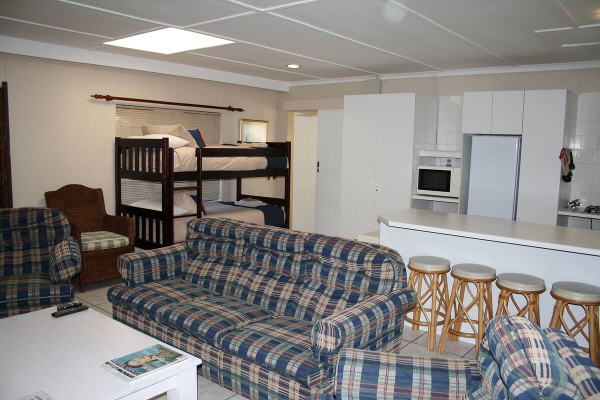 Chambre Familiale (Self Catering)