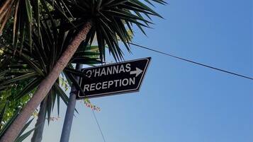 EntrĂ©e de lâhĂ©bergement