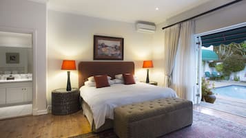Family Room, 1 Bedroom | Minibar (free items), in-room safe, desk