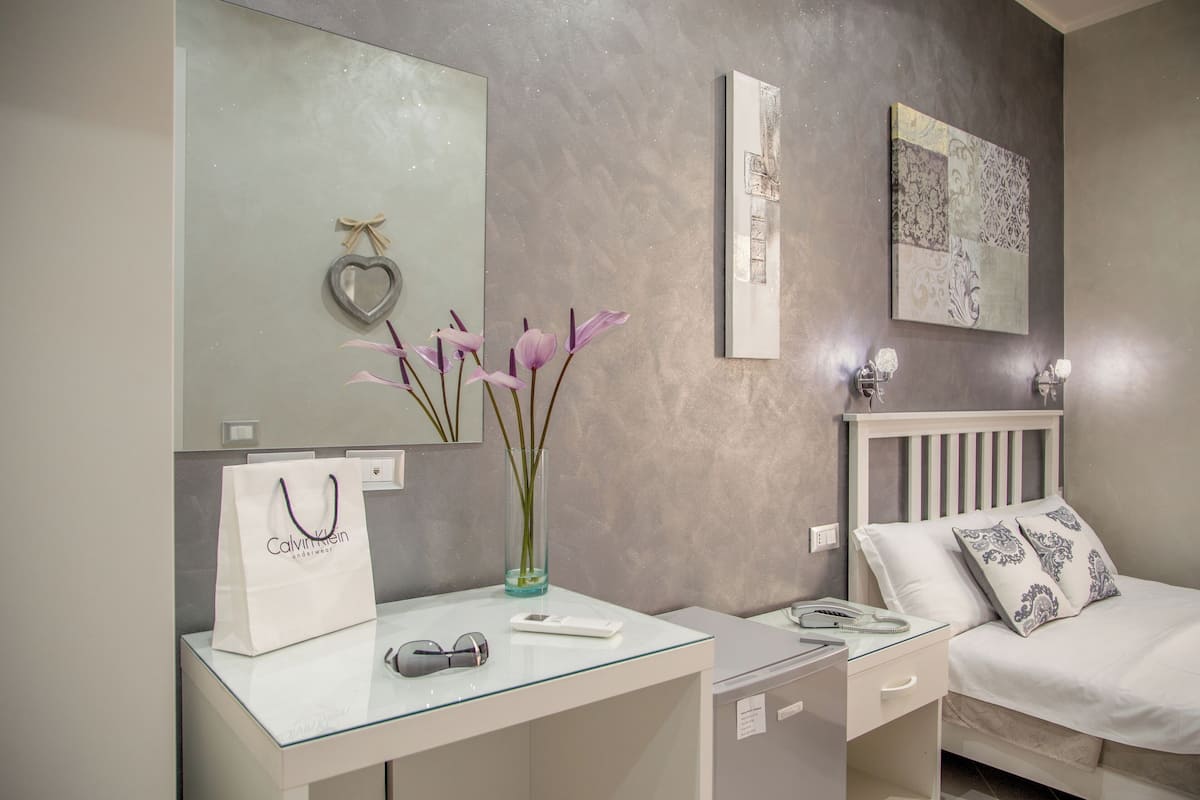 1 bedroom, minibar, in-room safe, desk