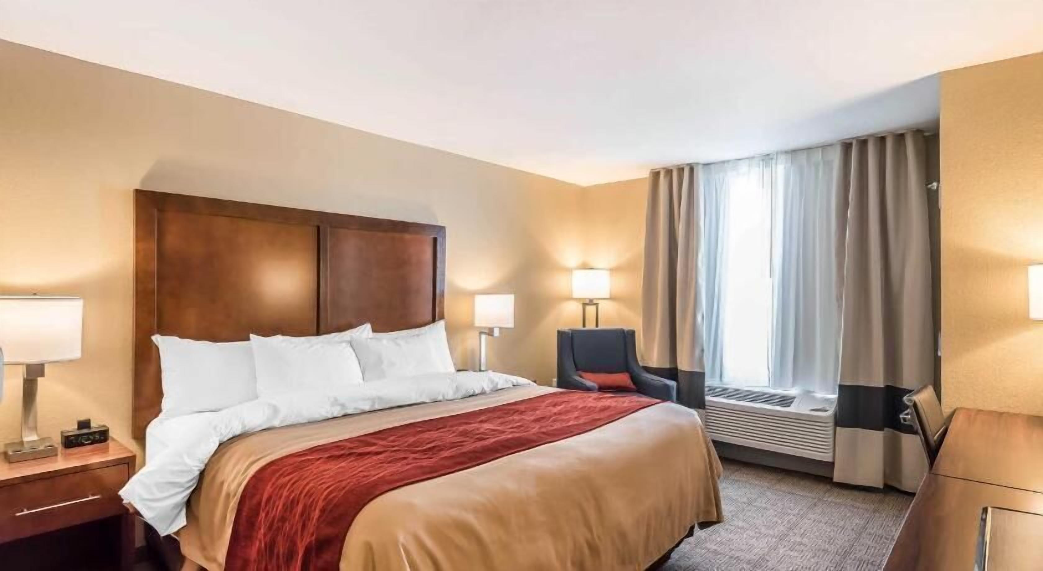 Pillow-top beds, desk, laptop workspace, blackout curtains