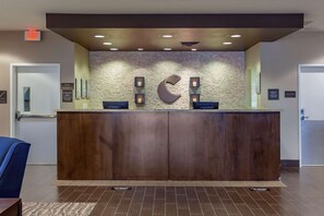Lobby - Comfort Inn & Suites Sidney I-80 (Sidney)