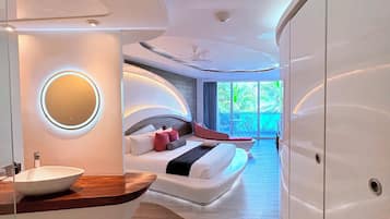 Reef Suite King | Ropa de cama de alta calidad y caja de seguridad en la habitación