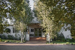 Entrée de l’hébergement