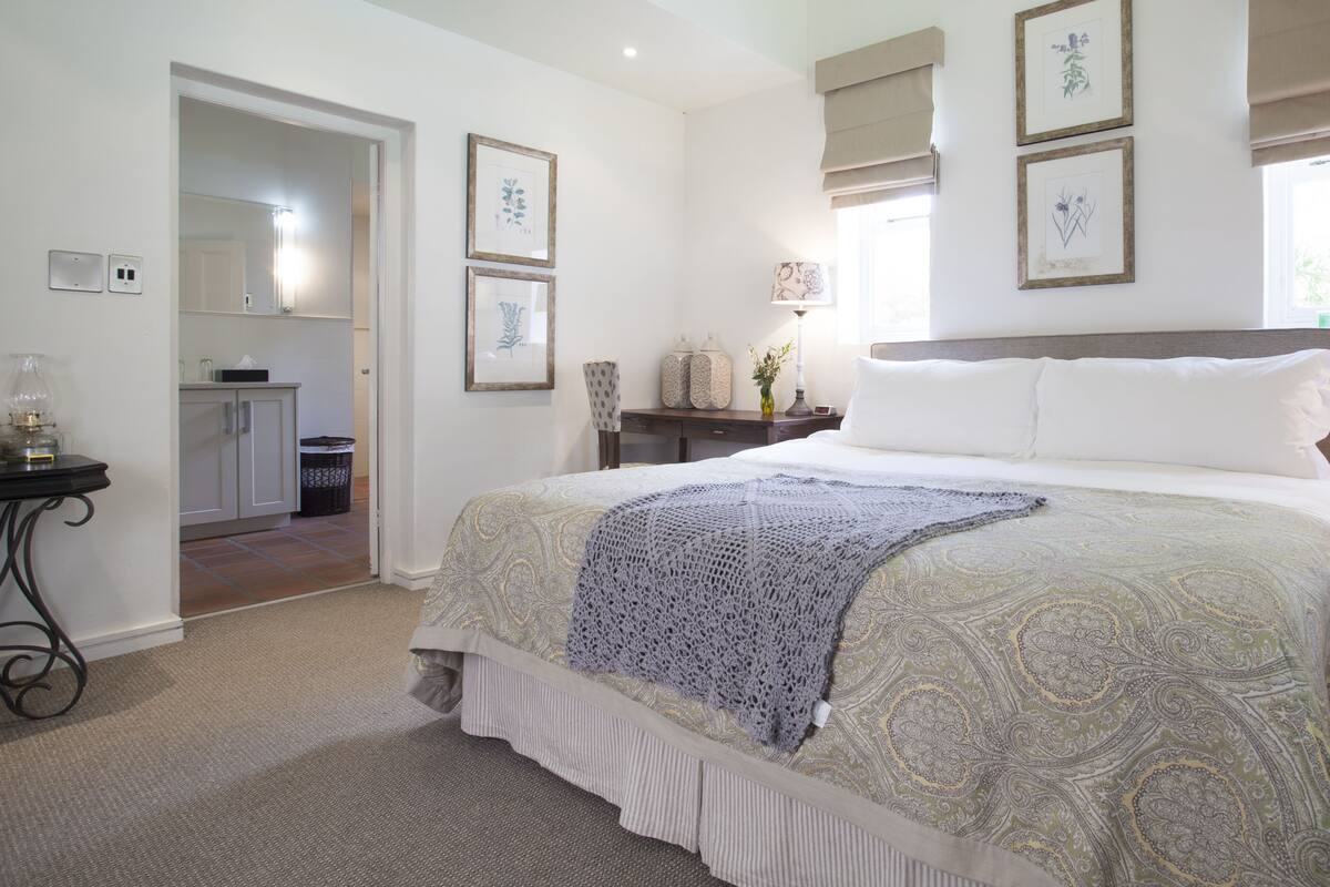 Habitación Confort | Ropa de cama de alta calidad y camas con pillow-top 