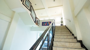 Staircase - Hotel Keyri (Santa María Huatulco)