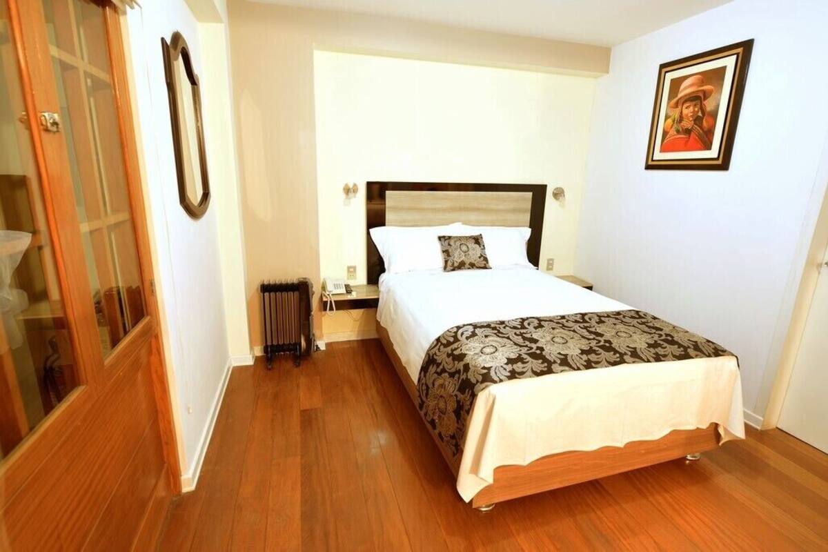 Single Room | In-room safe, rollaway beds (surcharge), WiFi (free)