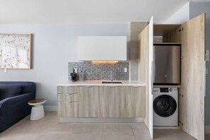 Signature King, One Bedroom Suite | Private kitchen | Microwave, espresso maker, toaster oven, cleaning supplies - ABAE Hotel by Eskape Collection  (Miami Beach)