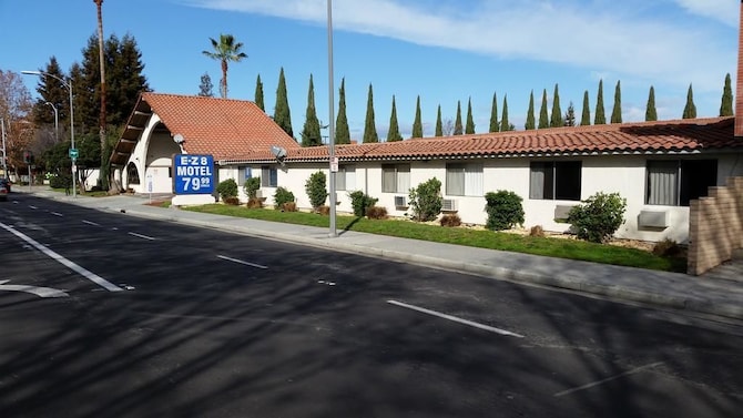 E-Z 8 Motel San Jose 1: 2022 Room Prices, Deals & Reviews ...