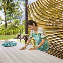 Couples treatment rooms, body treatments, body scrubs, facials