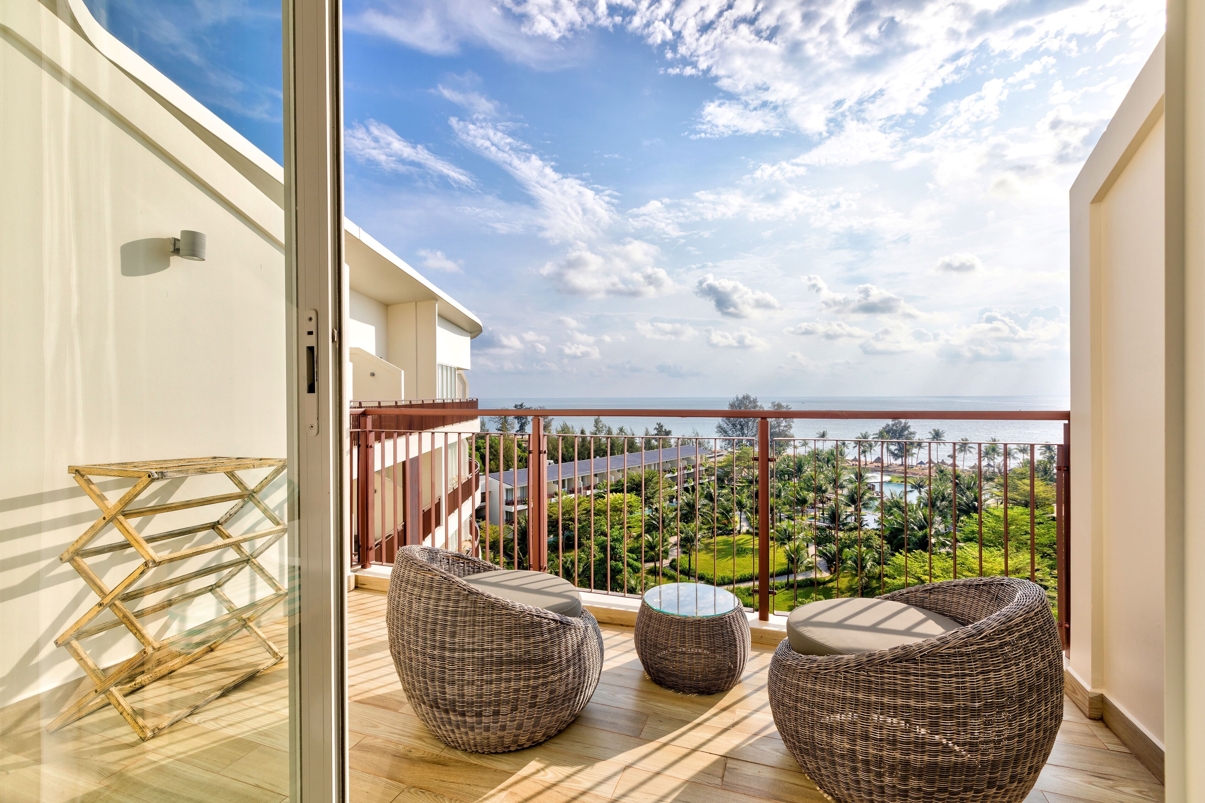 Standard Room, Ocean View | Balcony view