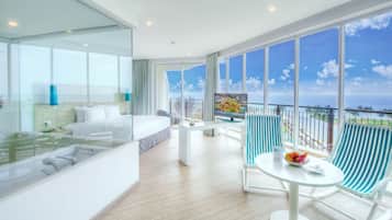 1 bedroom, minibar, in-room safe, blackout drapes