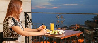 Lancaster Hotel Raouche