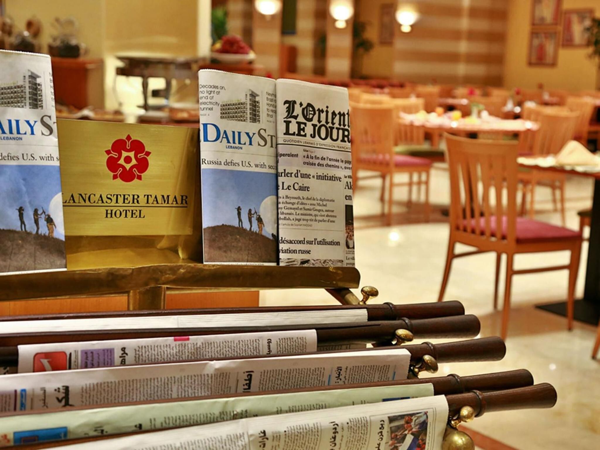 breakfast, lunch, dinner served; international cuisine