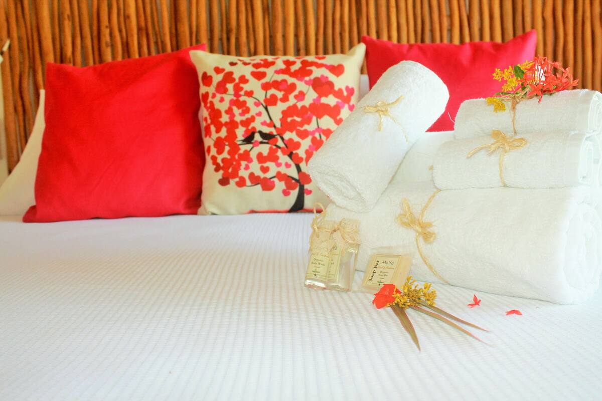 Comfort Double Room, 1 King Bed, Balcony, Pool View