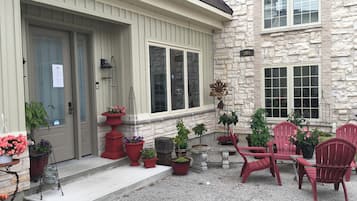 บริเวณภายนอก