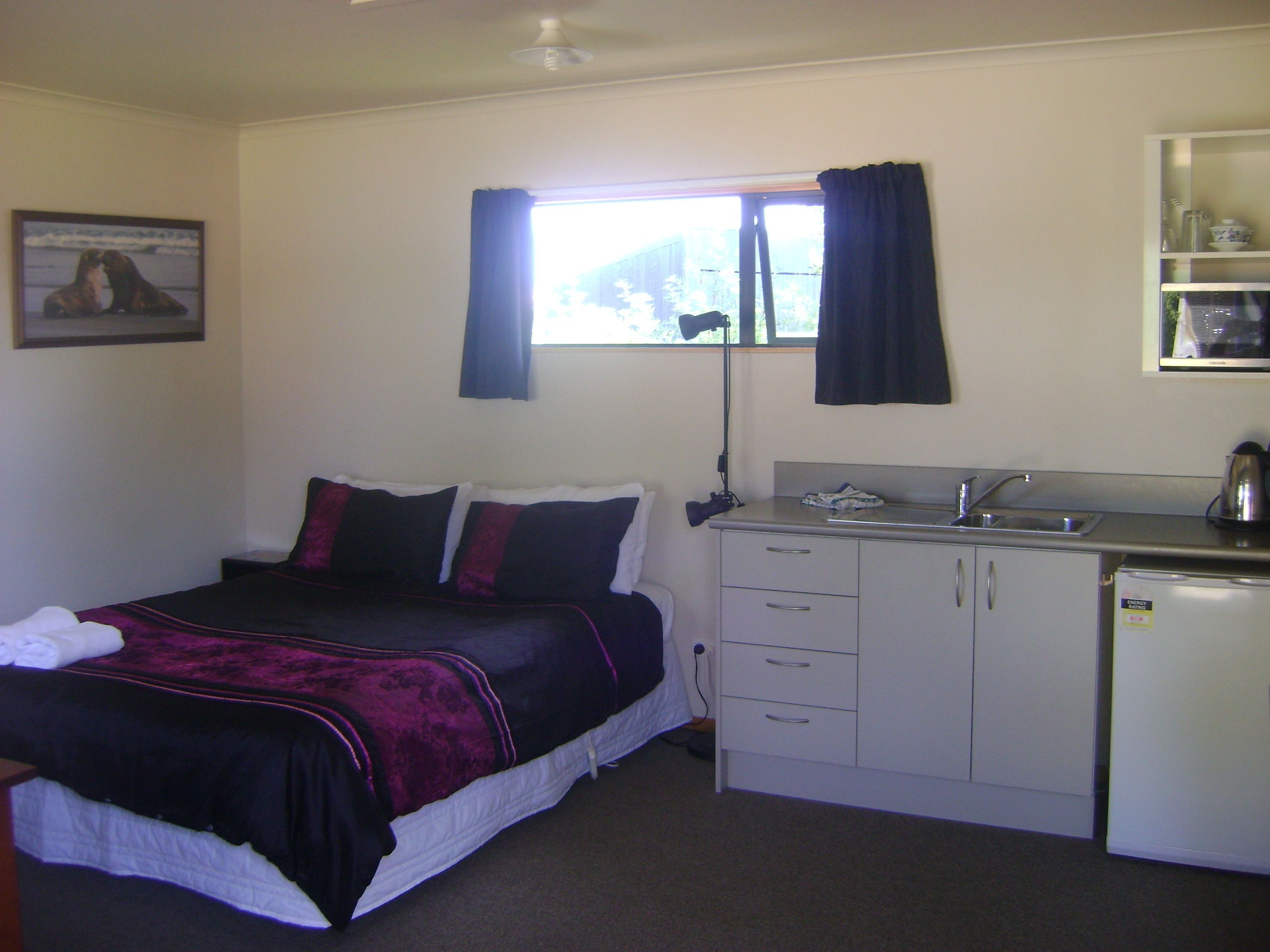 Iron/ironing board, cribs/infant beds, travel crib, free WiFi