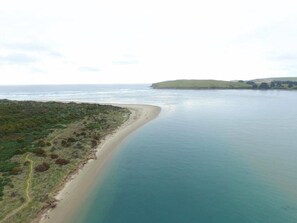 Familie bungalow, 2 slaapkamers, toegankelijk voor mindervaliden, en-suite badkamer | Een strijkplank/strijkijzer, babybedden, reisbedje, gratis wifi
