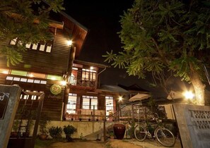 Bicycling - Baan Chang Ton (Surin)