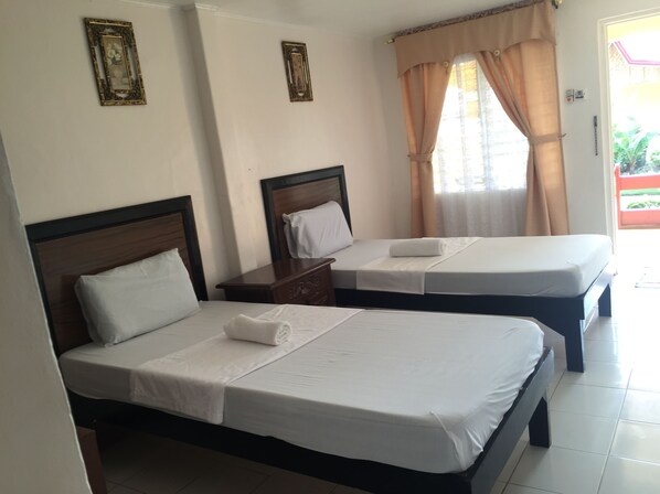 Room - Bayview Inn (Ormoc)